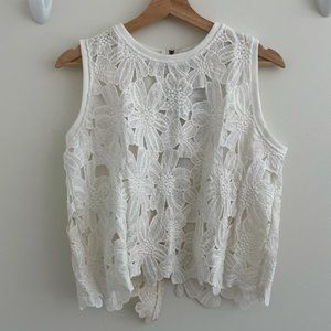NWT Lace White Sleeveless Top S